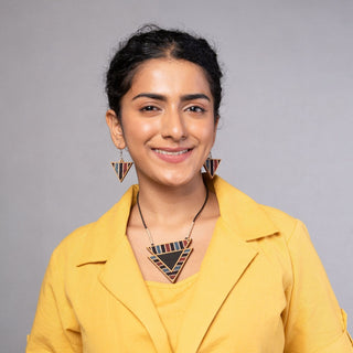 Black Ajrakh Triangle Set