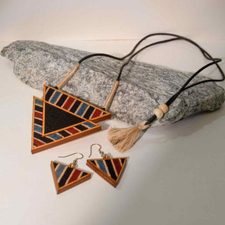 Black Ajrakh Triangle Set